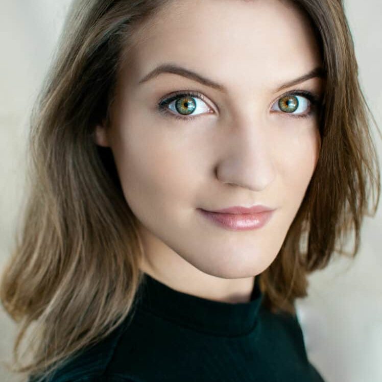 Sophie cottle headshot 1